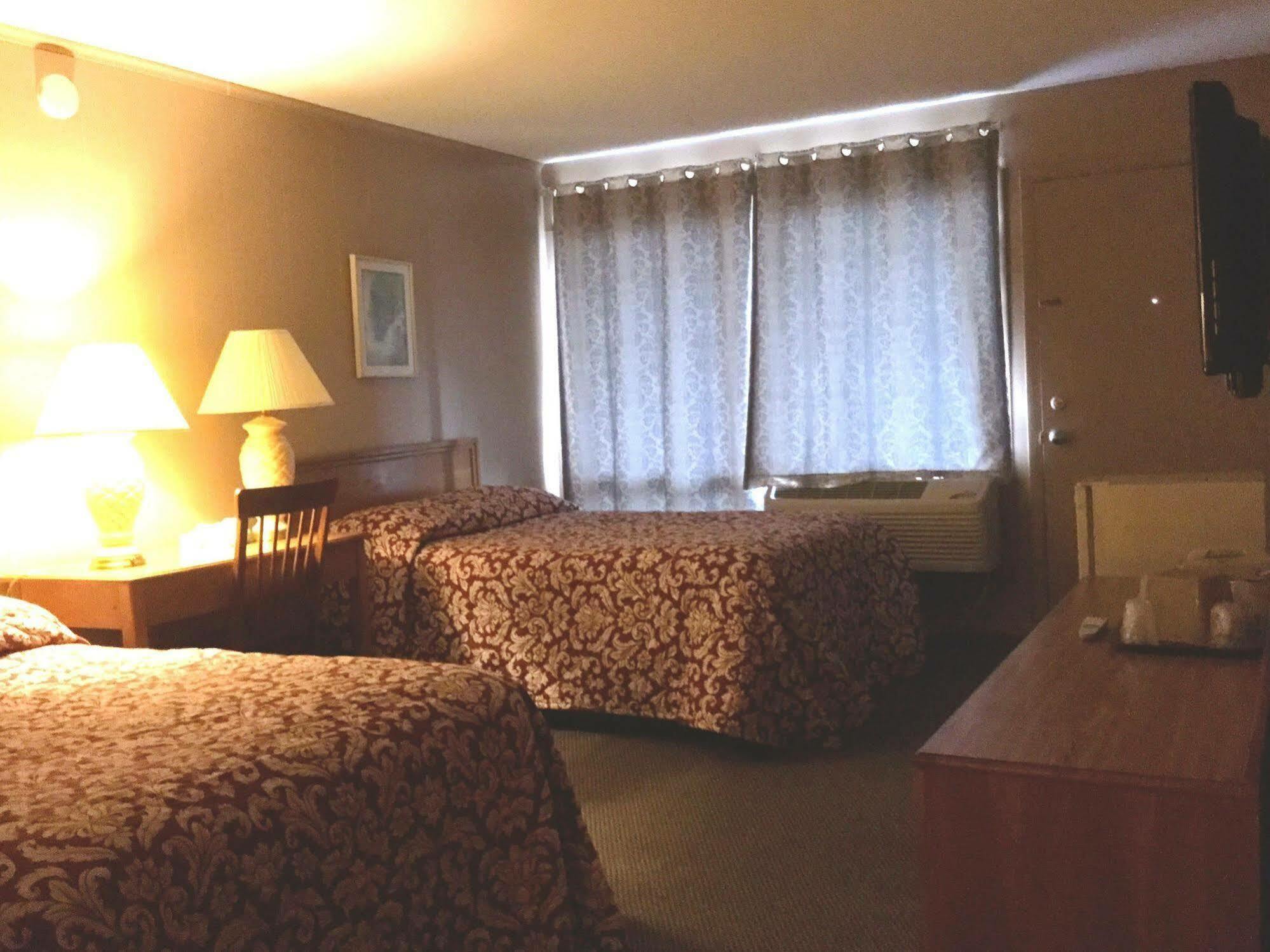 Knights Inn Amsterdam Bagian luar foto